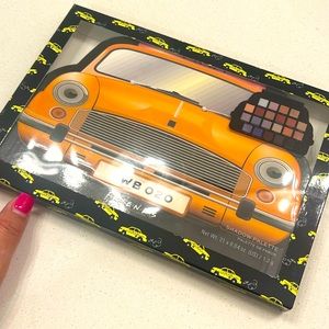 Revolution Friends Makeup Palette